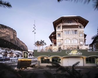 Alpstay - Hotel Acadia - Adults Mountain Home - סלבה די ואל גרדנה - בניין