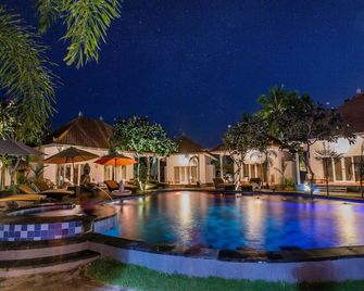 Sanghyang Bay Villas - Nusa Penida - Pool