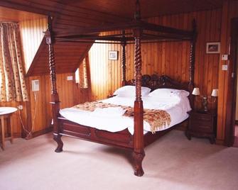 St Magnus Bay Hotel - Hillswick - Bedroom