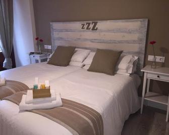7 Kale Bed And Breakfast - Bilbao - Habitació
