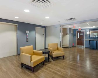 إكستندد ستاي أميركا - فيلادلفيا - إيربورت - تينيكوم بي إل في دي. - فيلادلفيا - ردهة