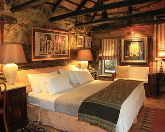 Moontide Riverside Lodge - Wilderness