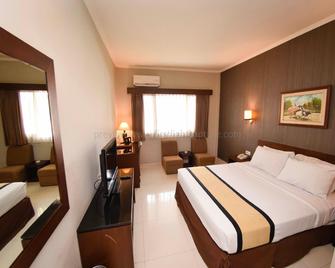 Hotel Nyland Pasteur Bandung - Bandung - Habitación