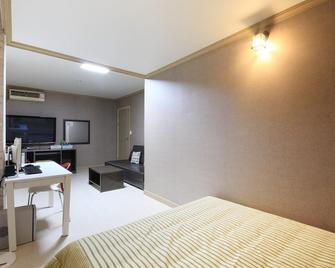 Gimje Ann - Iksan - Habitación