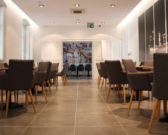 Pilvax Hotel Kalocsa - Kalocsa - Restaurant