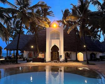 Sultan Sands Island Resort - Kiwengwa - Basen
