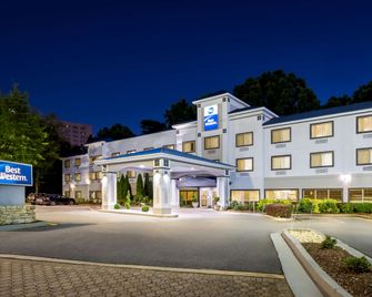 Best Western Gwinnett Center Hotel - דולות' - בניין