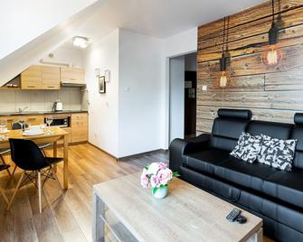 Apartamenty Sun&Snow Lesny Dom - Karpacz - Pokój dzienny