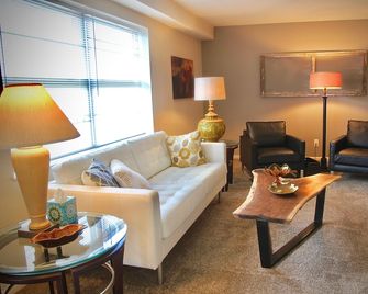 Heritage Suites 43 - Manhattan - Vardagsrum