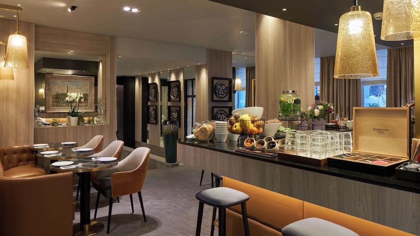 Hotel La Lanterne & Spa By Timhotel