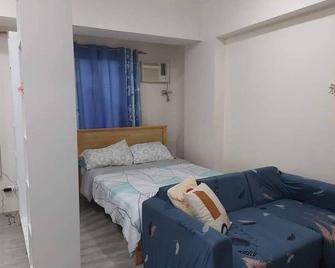 Metro Home Staycation - Parañaque - Schlafzimmer
