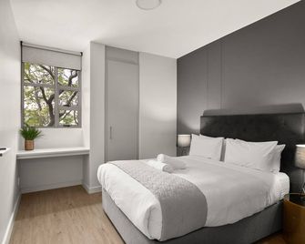 Easy Stay - The Median Rosebank - Johannesburg