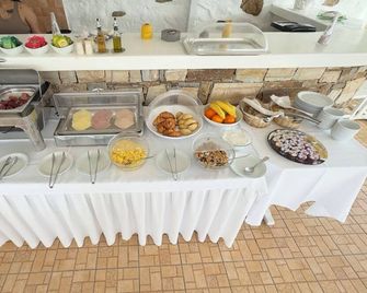 Casa Bianca - Ornos - Buffet
