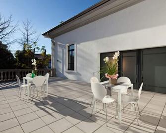 Gio'el Happiness Guest House - ברגאמו - פטיו