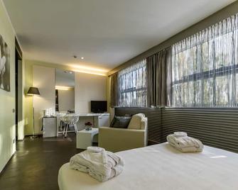 Hotel City Parma - Парма - Спальня