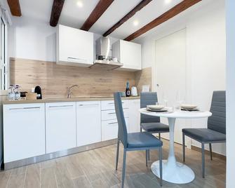 Maison Malin Studio 1 by Ca-Sa Check - Chioggia - Kitchen