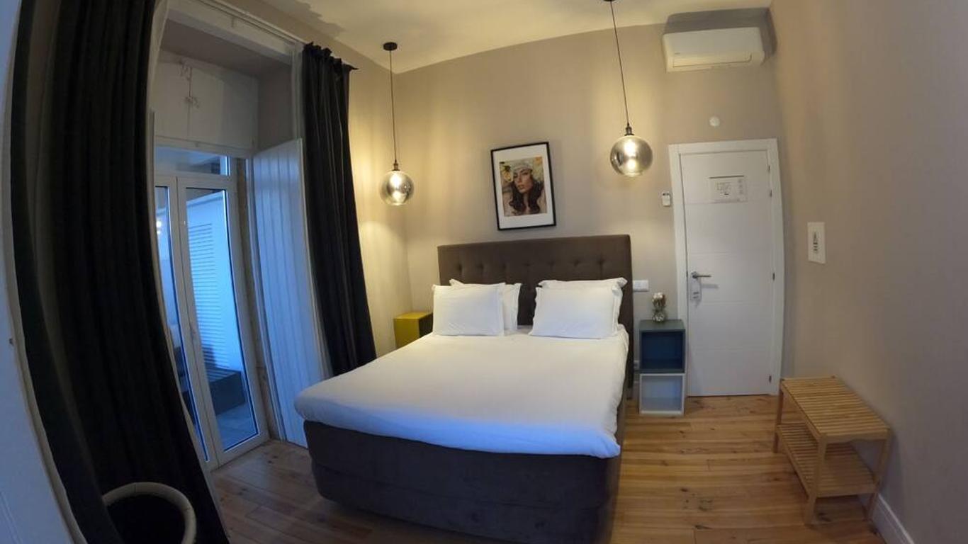 Temple Suites Guesthouse