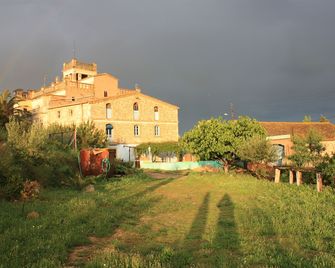 Country house in Banyeres del Penedès - Bañeras - Edificio
