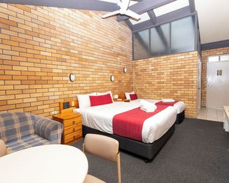 All Travellers Motor Inn - Coonabarabran - Schlafzimmer