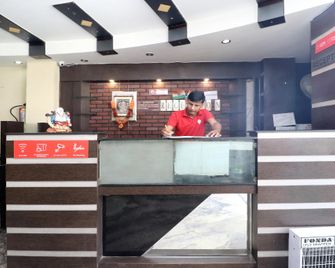 Oyo 17381 Hotel City Look - Baddi - Front desk