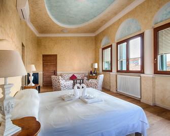 Lady Verona Residence - Verona - Schlafzimmer