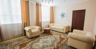 Hotel Complex Lotos - Novokuznetsk - Living room