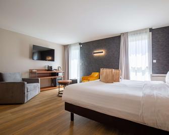 Brit Hotel & Spa Côte des Sables - Plouescat - Bedroom