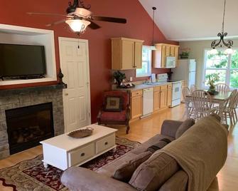 Make This Your Repeat Retreat! Cottage 28 At Taylorsville Lake - Taylorsville - Sala de estar