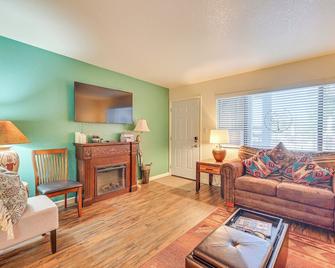 The Painted Pony Sedona Condo Pool and Gym Access - Sedona - Soggiorno