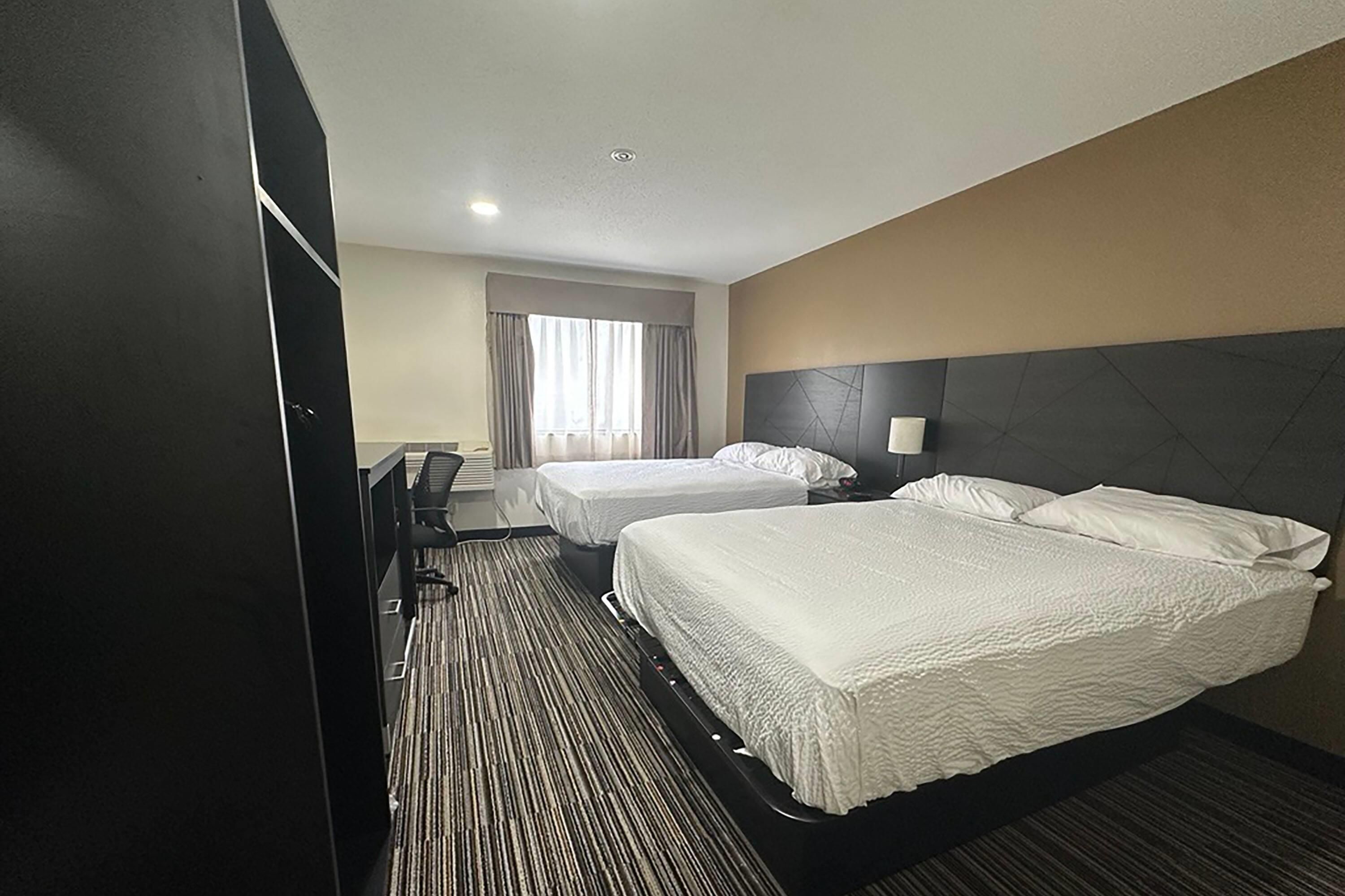 Baymont by Wyndham Bridgeton St Louis - Bridgeton - Schlafzimmer
