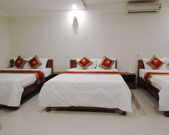 Hoang Dat hotel - Dong Hoi - Bedroom