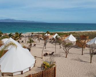 Chilochill Glamping Resort - La Ventana - Beach