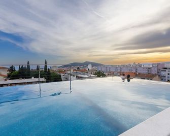 Annex building of Art Hotel - Split