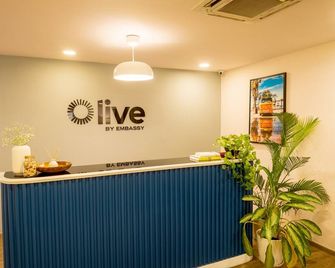 Olive Hotel Magrath by Embassy Group - Bengaluru - Front desk