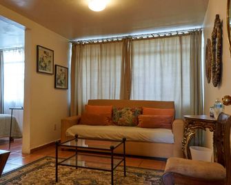 Casa Tlaquepaque - Guadalajara