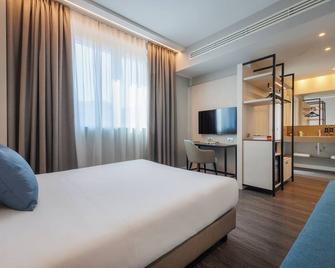 Ih Hotels Milano Centrale - Milan - Bedroom