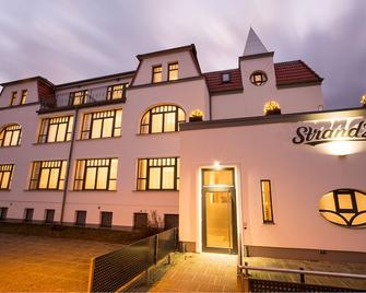 Hotel Strand26 - Nienhagen - Gebouw