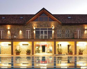 Artemide 'Fiore Club' B&b Suite Spa - Pontecagnano Faiano - Building