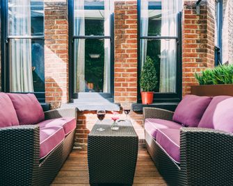 11 Cadogan Gardens and The Apartments - London - Innenhof