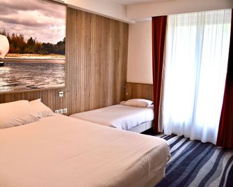 Kyriad Hotel Tours Centre - Tours - Soverom