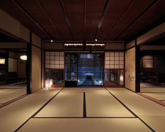 Candeo Hotels Kyoto Karasuma Rokkaku - Kyoto - Lobby