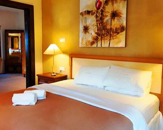 Caravan Serai Exclusive Private Villas & Eco Resort - Bentong - Bedroom