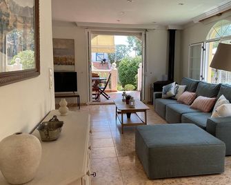 Natural beach house - Tabernes de Valldigna - Sala de estar