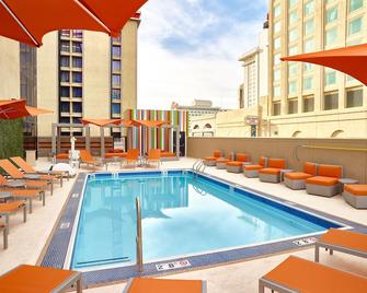 Main Street Station Hotel - Las Vegas - Pool