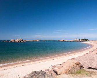 West Camping - Perros-Guirec - Strand