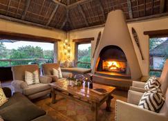 Thornybush Simbambili Lodge - Phungwe - Sala de estar