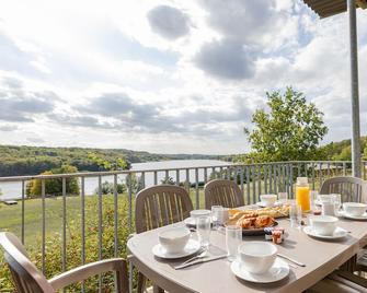 Madame Vacances Les Cottages de Valjoly - Eppe-Sauvage - Balcon