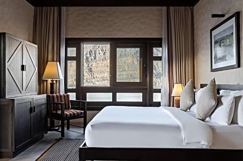 Atana Musandam Resort