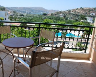 Hotel Marilen - Álinda - Balcón