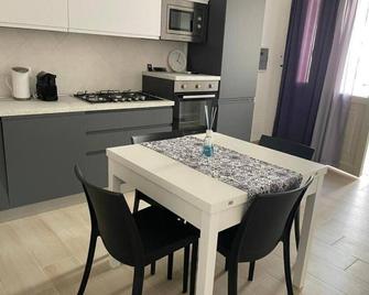 Guest House 513 - Reggio Calabria - Dining room